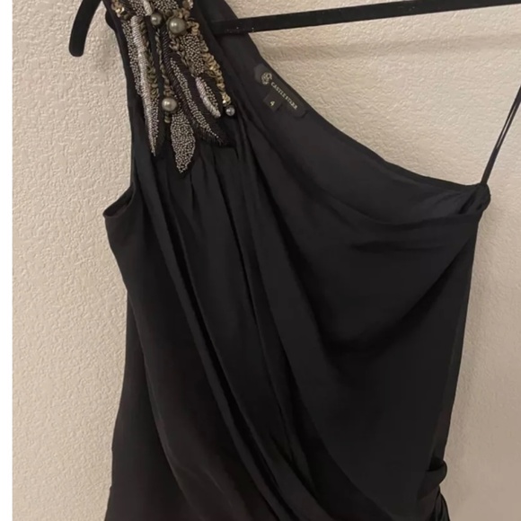 CASTLE STARR Y2K Black 100% Silk Gold/Silver Beaded One Shoulder Top Siz… - Picture 2 of 8
